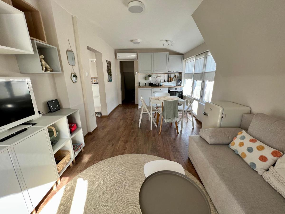 Appartamento Dockview Atelier Burgas Esterno foto
