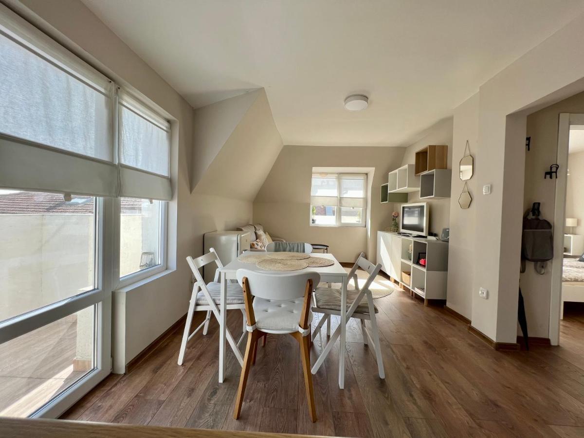 Appartamento Dockview Atelier Burgas Esterno foto